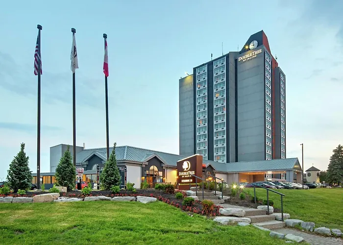 Doubletree By Hilton Toronto Airport, On Hotel